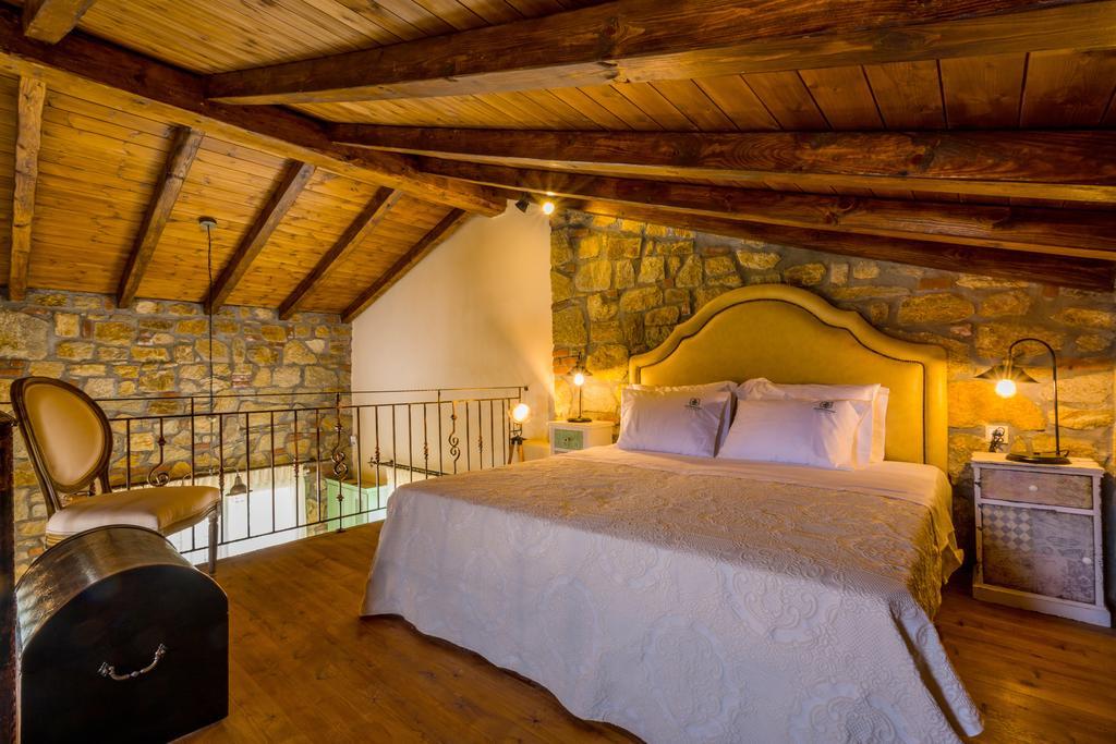 Mediterraneo Luxury Suites Halkidiki Вурвуру Экстерьер фото