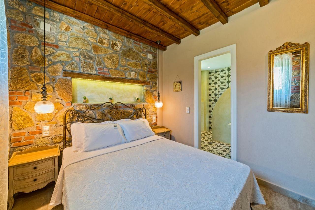 Mediterraneo Luxury Suites Halkidiki Вурвуру Экстерьер фото